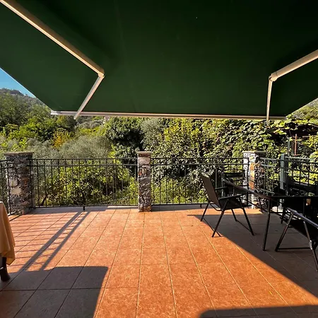 Casa Maggino Holiday home *